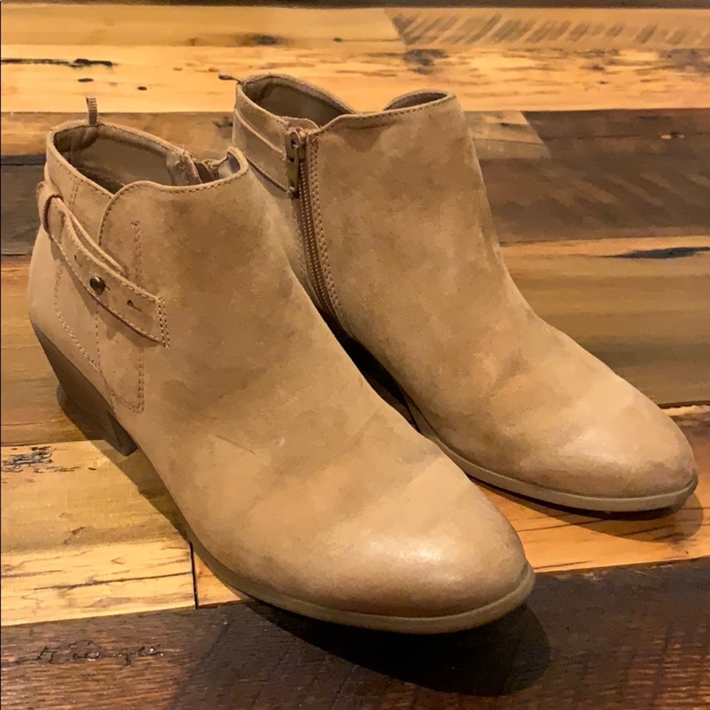 Ankle boots